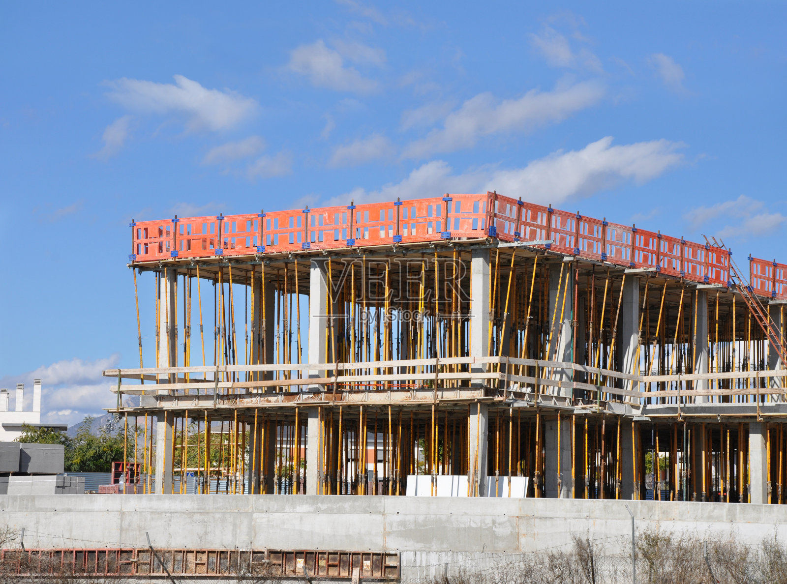 施工现场建筑结构框架照片摄影