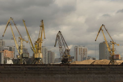 高层建筑施工难点与应对策略